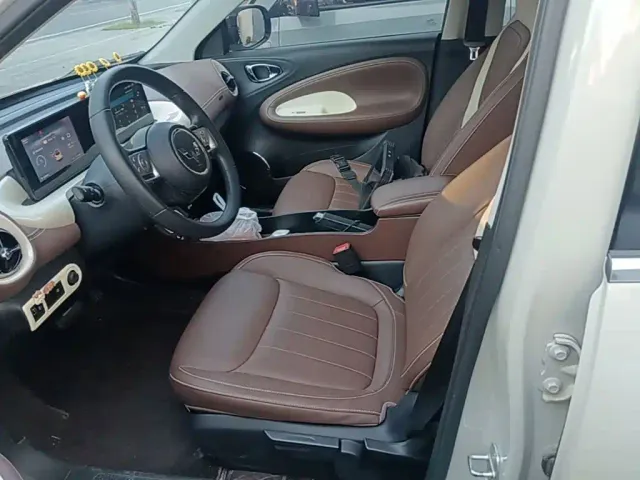 Wuling Bingo — Фото автомобиля 14