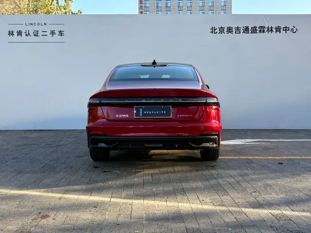 Lincoln Z — Фото автомобиля 4