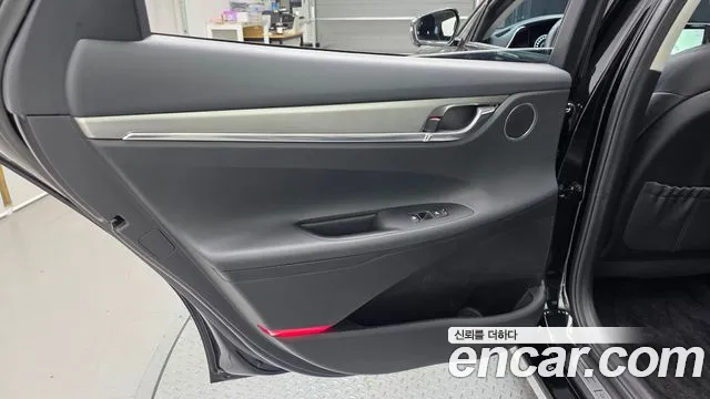 Hyundai Grandeur Новый Grandeur IG — Фото автомобиля 24