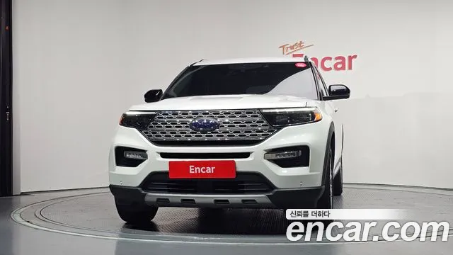 Ford Explorer Explorer 6 поколение — Фото автомобиля 3