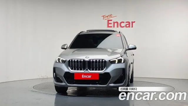 BMW X1 U11 — Фото автомобиля 3