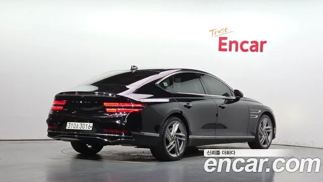 Genesis G80 Бензин 3.5 турбо AWD — Фото автомобиля 2