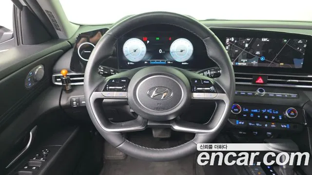 Hyundai AVANTE Avante (CN7) — Фото автомобиля 14