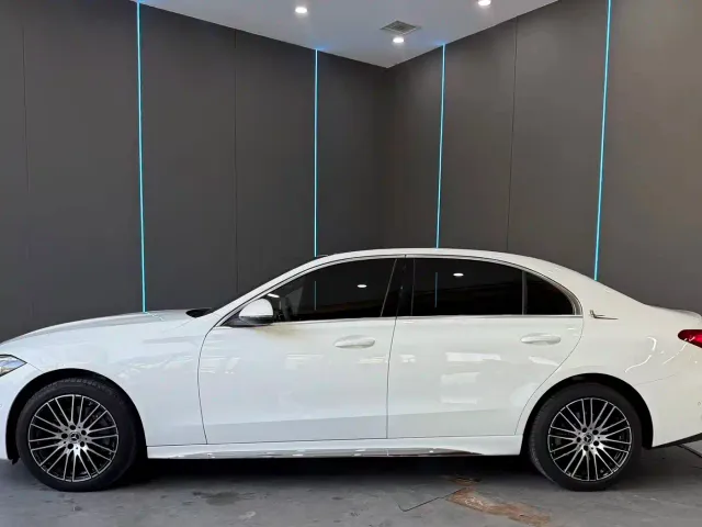 Mercedes-Benz C-Class — Фото автомобиля 5