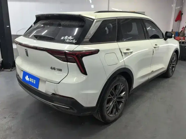 Bestune T55 — Фото автомобиля 3