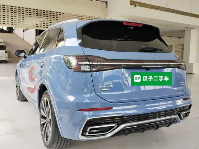 Hongqi HS5 — Фото автомобиля 4
