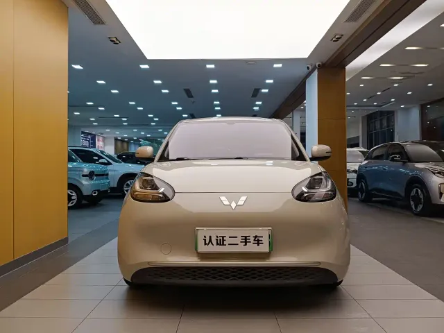 Wuling Bingo — Фото автомобиля 3