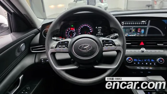 Hyundai Avante CN7 — Фото автомобиля 20