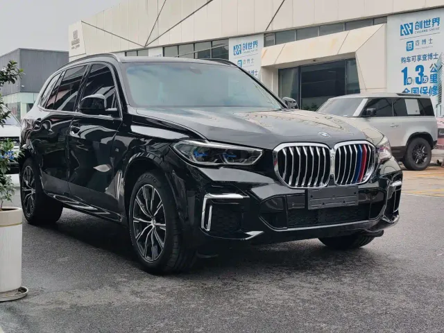 BMW X5 — Фото автомобиля 6