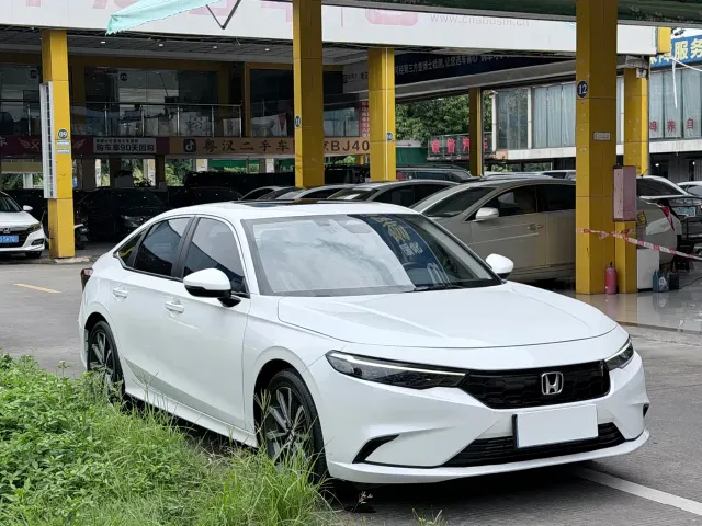 Honda Integra — Фото автомобиля 3