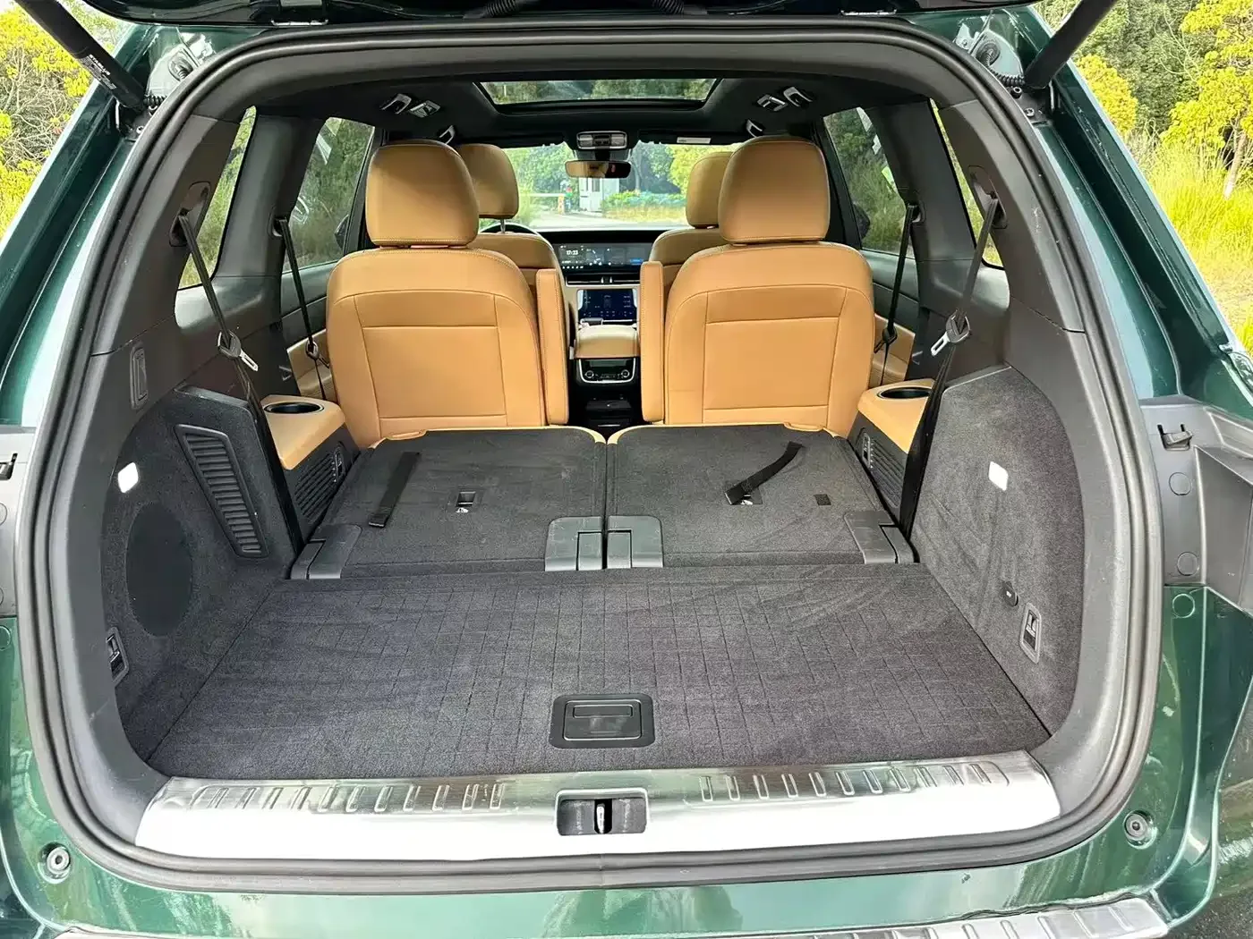 Li Auto Li ONE 2021 Extended Range 6-Seater — Фото автомобиля 16