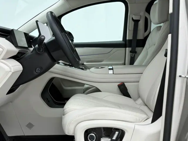 Geely Galaxy V900 — Фото автомобиля 5