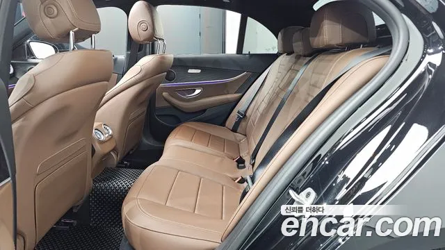 Mercedes-Benz E-Class W213 — Фото автомобиля 17