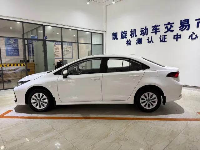 Toyota Corolla — Фото автомобиля 7