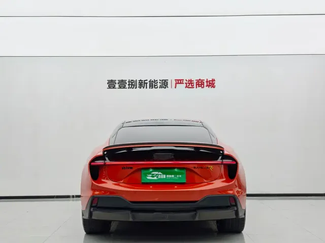 Lotus Emeya — Фото автомобиля 9