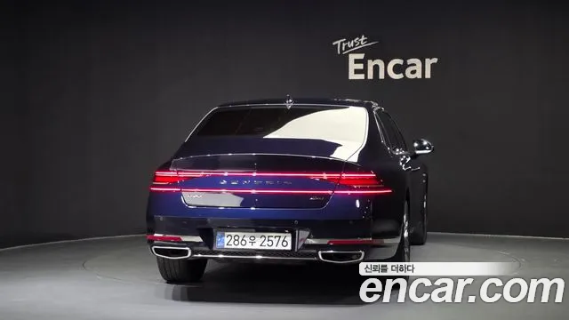 Genesis G90 — Фото автомобиля 4