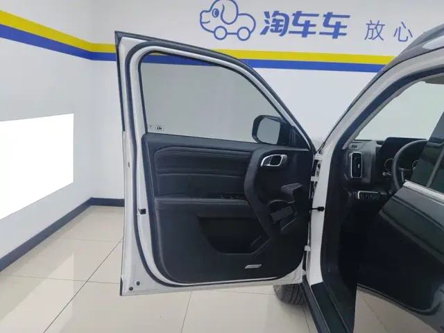 Haval Big Dog — Фото автомобиля 7