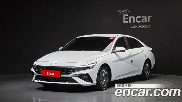 Фотография автомобиля — Hyundai Avante CN7