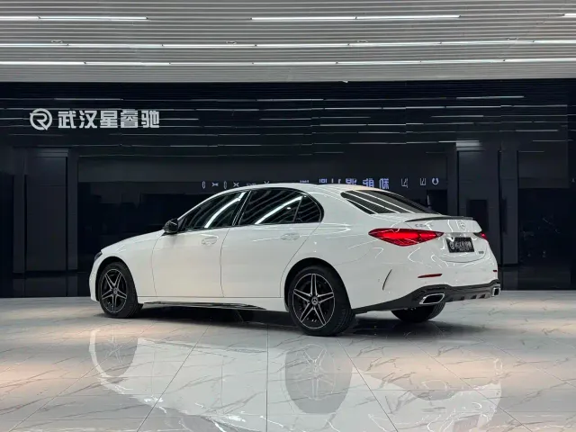 Mercedes-Benz C-Class — Фото автомобиля 5