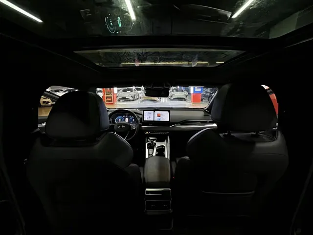 Geely Xingrui — Фото автомобиля 8