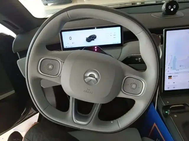 Nio ET5 Touring — Фото автомобиля 10