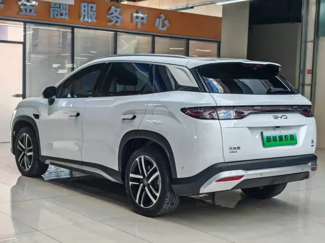 BYD Song L DM-i — Фото автомобиля 5