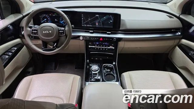 Kia Canival — Фото автомобиля 6