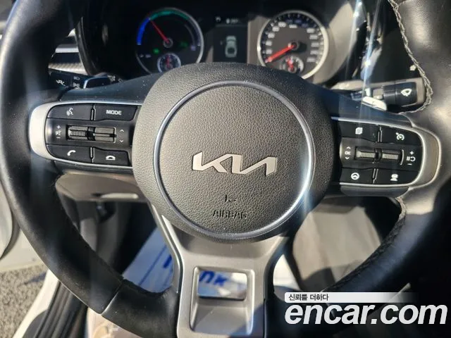 Kia K5 Prestige — Фото автомобиля 14