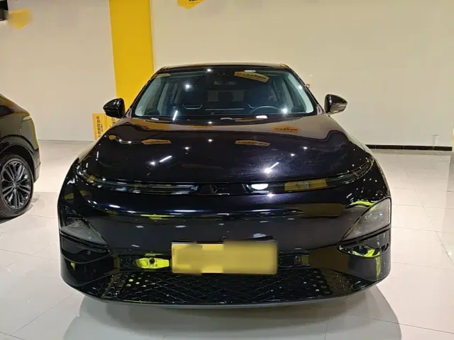 Xpeng G6 — Фото автомобиля 2