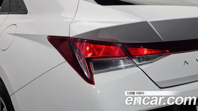 Hyundai Avante CN7 — Фото автомобиля 8