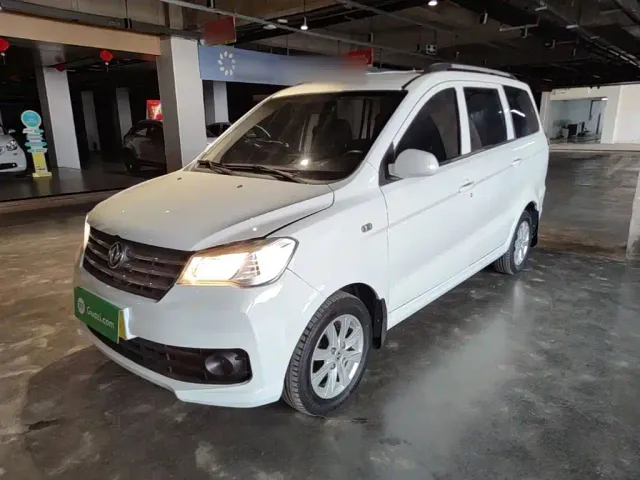 Фотография автомобиля — DFSK Fengguang 330