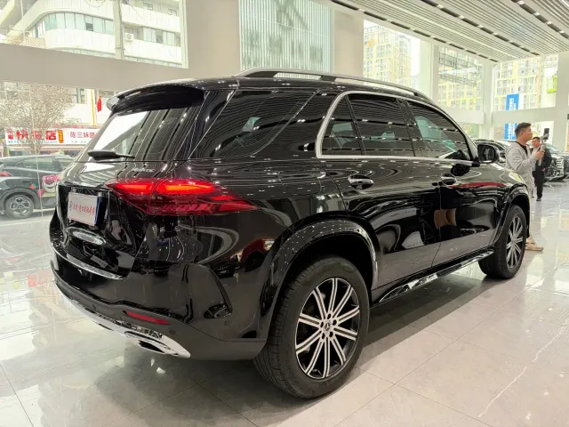 Mercedes-Benz GLE-Class — Фото автомобиля 18