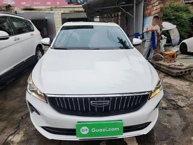 Geely Emgrand — Фото автомобиля 2