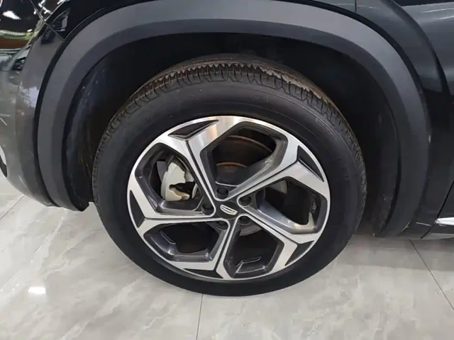 Geely Xingyue L — Фото автомобиля 22