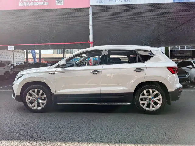 Jetta VS5 — Фото автомобиля 5