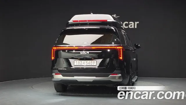 Kia Canival Новый Carnival 4 поколение Дизель 9 мест Hi-Limousine — Фото автомобиля 4