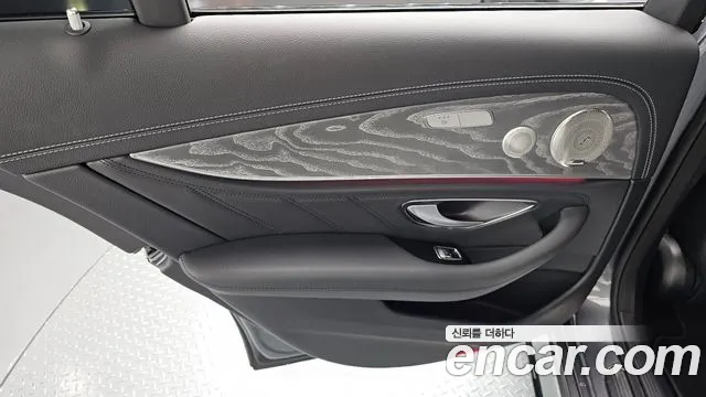 Mercedes-Benz E-Class W213 — Фото автомобиля 14