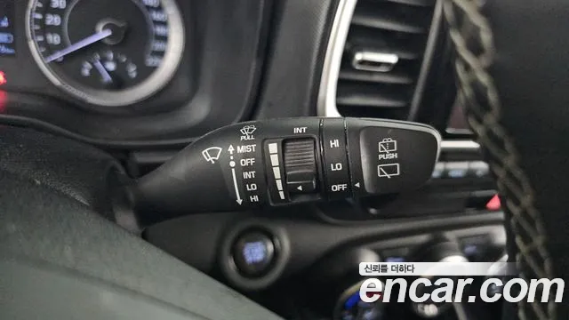 Hyundai Venue Venue 1.6 Modern Plus — Фото автомобиля 28