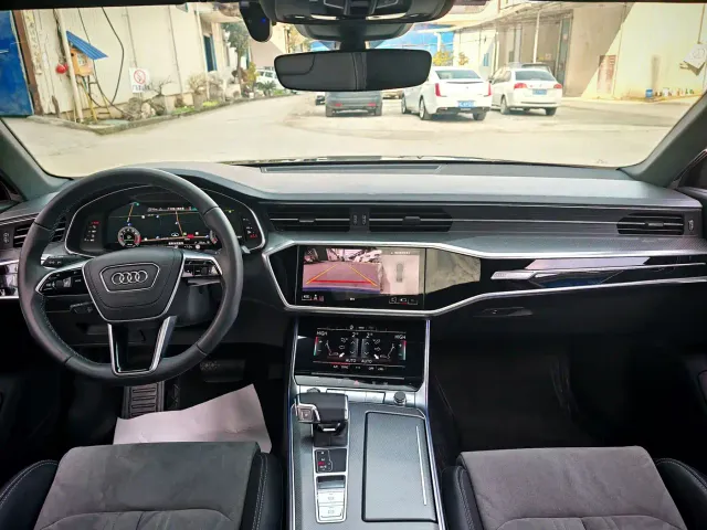 Audi A6L — Фото автомобиля 5