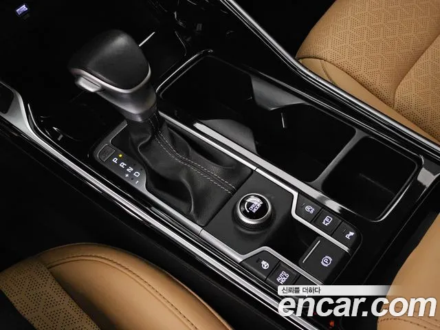 Kia Sorento Sorento 4-е поколение Дизель 2.2 2WD — Фото автомобиля 12