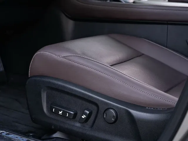 Lexus RX — Фото автомобиля 23