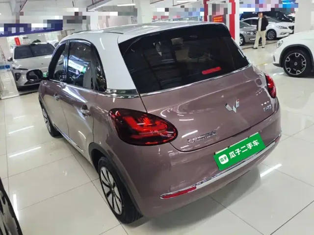 Wuling Bingo — Фото автомобиля 4