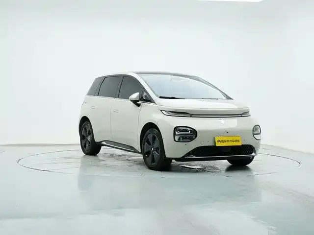 Baojun Cloud — Фото автомобиля 6