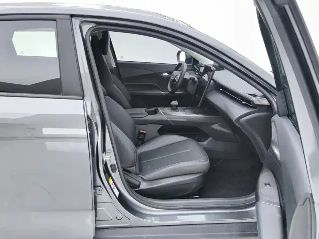 Changan Lamore — Фото автомобиля 8