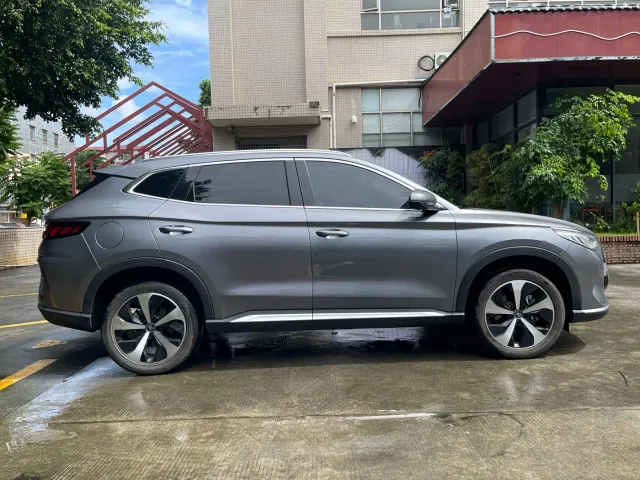 BYD Song PLUS — Фото автомобиля 8