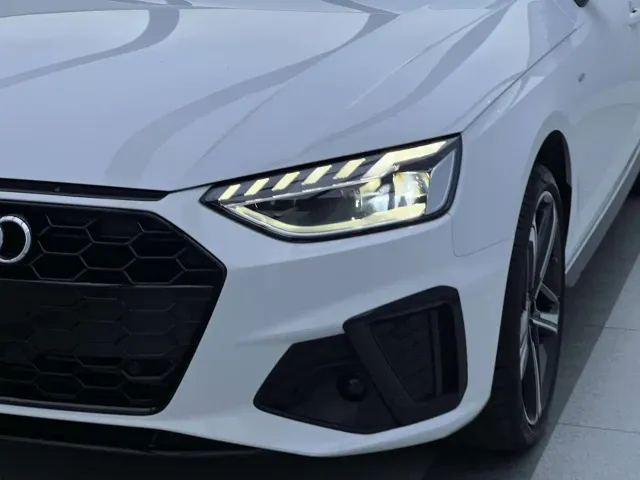 Audi A4L — Фото автомобиля 3