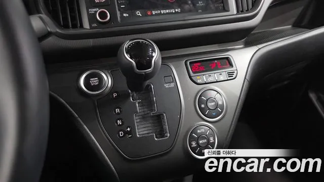 Kia RAY Новый Kia Ray Signature — Фото автомобиля 9