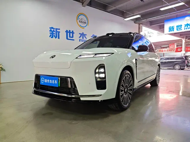 Фотография автомобиля — Nio ES8