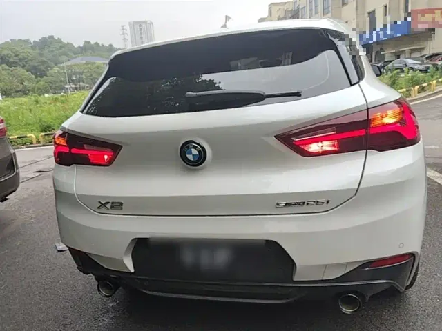 BMW X2 — Фото автомобиля 5
