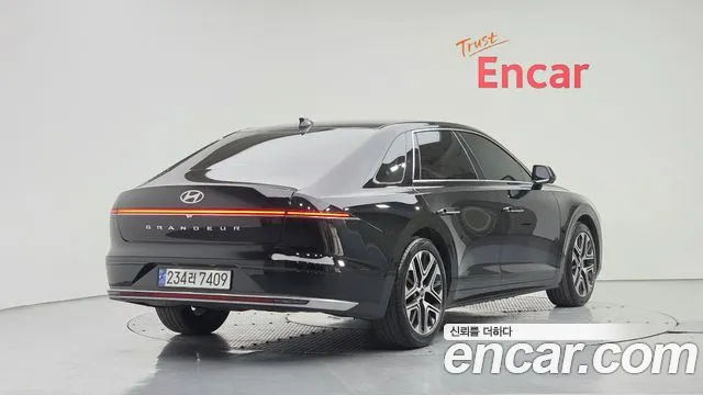 Hyundai Grandeur GN7 — Фото автомобиля 2